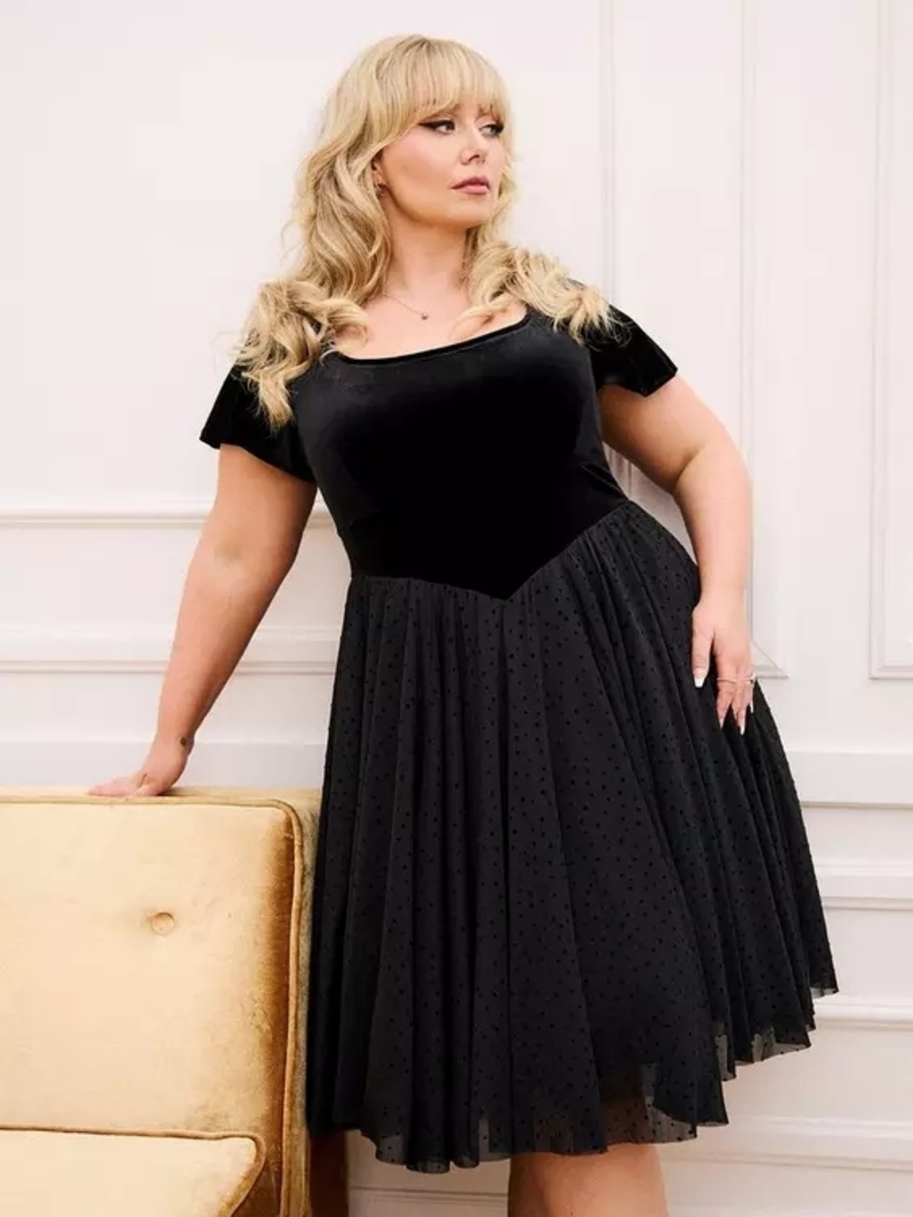 Torrid Deep Black Retro Chic Flocked Mesh & Velour Dress Size 12 NWT